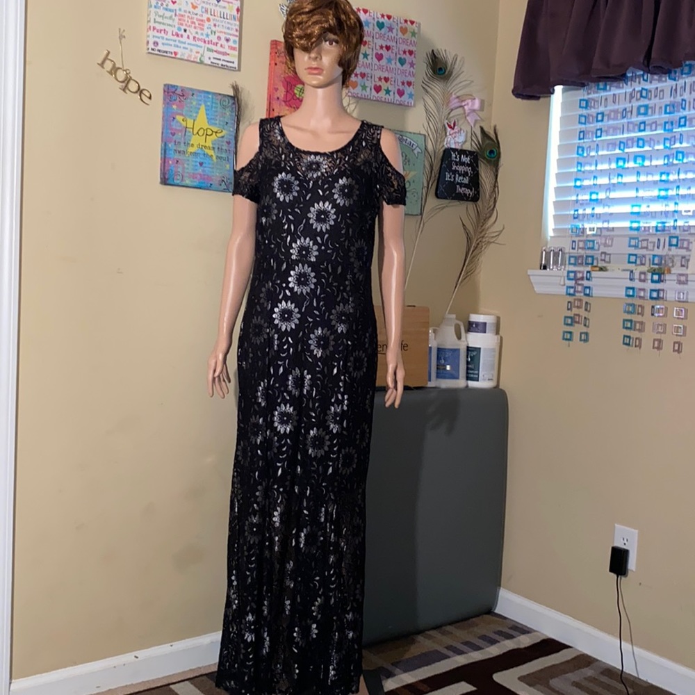COPY - ”Lace Floral Semi-Formal Dress”